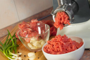mesin giling daging manual