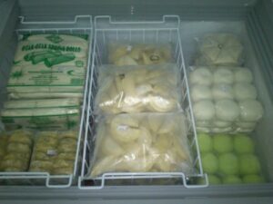 Mesin Pemajang Makanan Beku